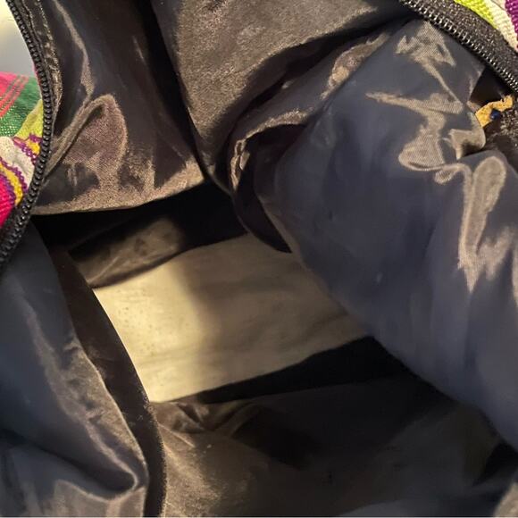 Bohemian Flower Embroidered Fabric Sling Crossbody Bag - Picture 4 of 5